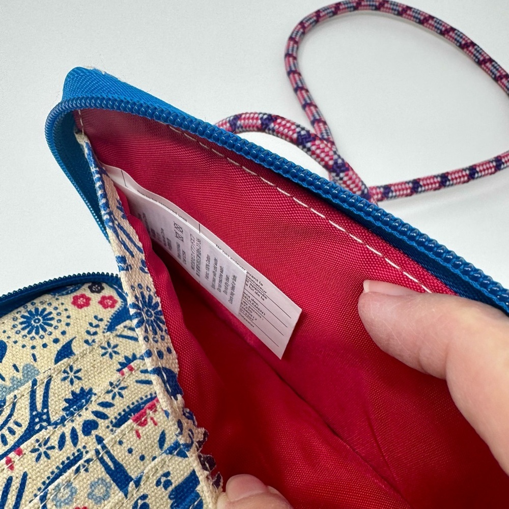 KAVU Go TIme Crossbody Wallet with Folk-art blue animals - Picture 6 of 6